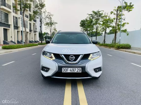 Nissan X trail 2.5 SV 4WD Premium 2018 - Xe đẹp, 1 chủ từ đầu, đủ hồ sơ giấy tờ sang tên ngay