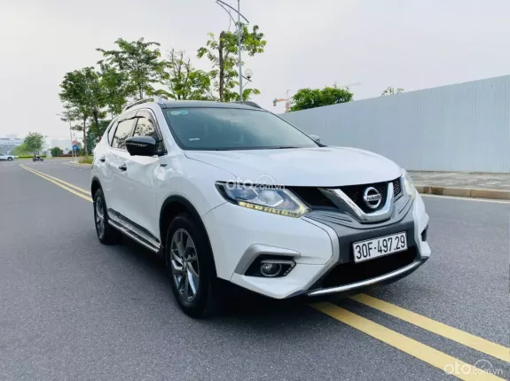 Nissan X trail 2.5 SV 4WD Premium 2018 - Xe đẹp, 1 chủ từ đầu, đủ hồ sơ giấy tờ sang tên ngay