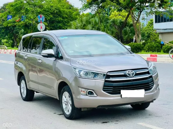 Toyota Innova 2.0E 2016 - Đã lên cam 360