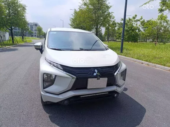 Mitsubishi Xpander 1.5 MT 2020 - Xe đã lên đèn bi, camera 360, ghế da êm