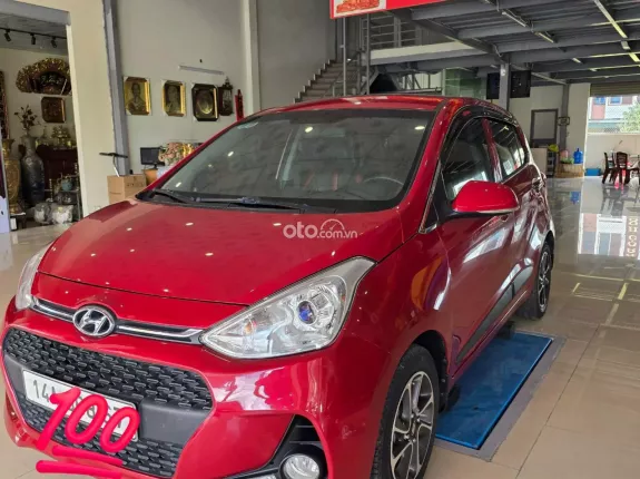 Hyundai Grand i10 Sedan 1.2 AT 2020 - Bán xe Huyndai i10 bản 1.2 AT