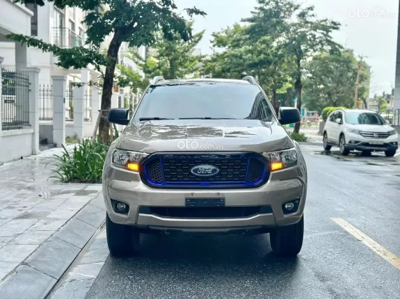 Ford Ranger XLT 2.2 4X4 MT 2021 - Số sàn, máy móc zin, xe cam kết