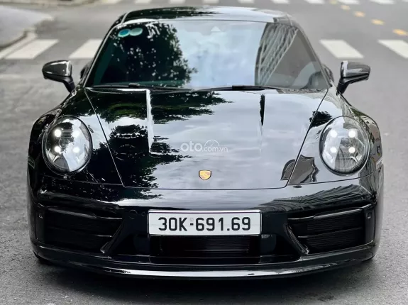 Porsche 911 Carrera GTS 2022 - Tiết kiệm ngay 3 tỉ