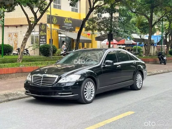 Mercedes-Benz S300 2011 - 690 triệu
