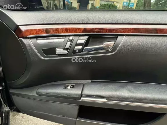 Mercedes-Benz S300 2011 - 690 triệu