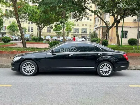 Mercedes-Benz S300 2011 - 690 triệu