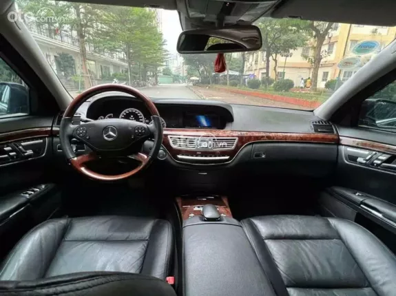 Mercedes-Benz S300 2011 - 690 triệu
