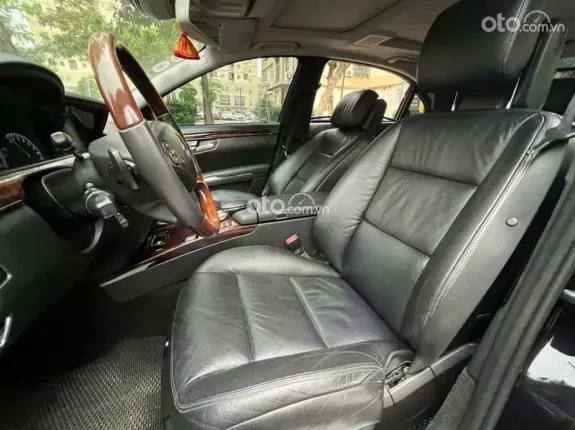 Mercedes-Benz S300 2011 - 690 triệu