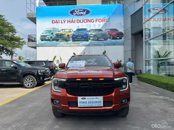 Ford Ranger XLS 2.0L 4x2 AT 2023 - Xe lên full phụ kiện, 1 chủ từ đầu