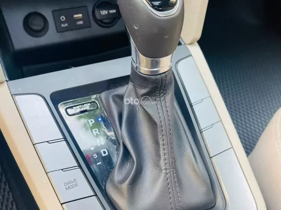 Hyundai Elantra 1.6 AT Đặc biệt 2021 - Xe 1 chủ, hỗ trợ trả góp 70%, xe lỗi tặng xe