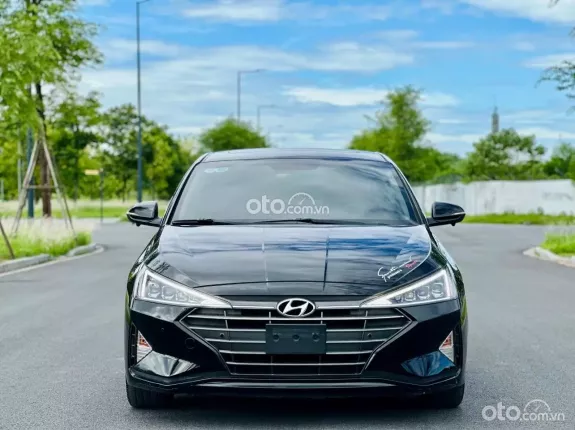 Hyundai Elantra   2.0 AT 2019 - Huyndai Elantra 2.0 AT 2019