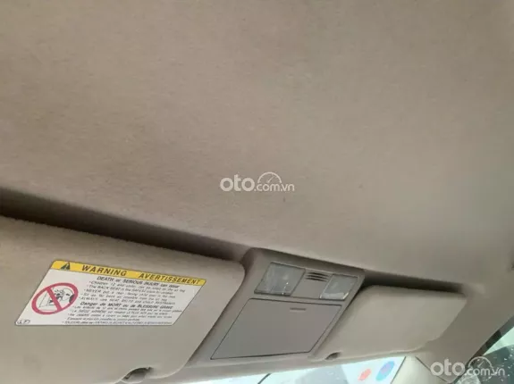 Toyota Innova 2015 - Xe đẹp, giá tốt, đủ hồ sơ giấy tờ sang tên ngay