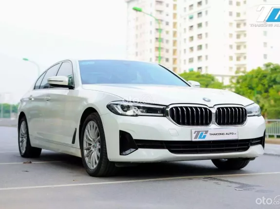 BMW 520i Luxury Line 2021 - Ngoại thất màu Trắng/ Nội thất Nâu