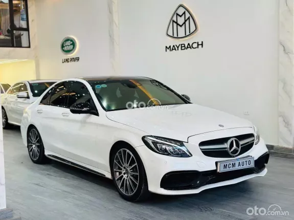 Mercedes-Benz C300 AMG 2015 - Chạy 7 vạn lên rất nhiều đồ chơi