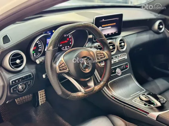 Mercedes-Benz C300 AMG 2015 - Chạy 7 vạn lên rất nhiều đồ chơi