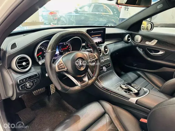 Mercedes-Benz C300 AMG 2015 - Chạy 7 vạn lên rất nhiều đồ chơi
