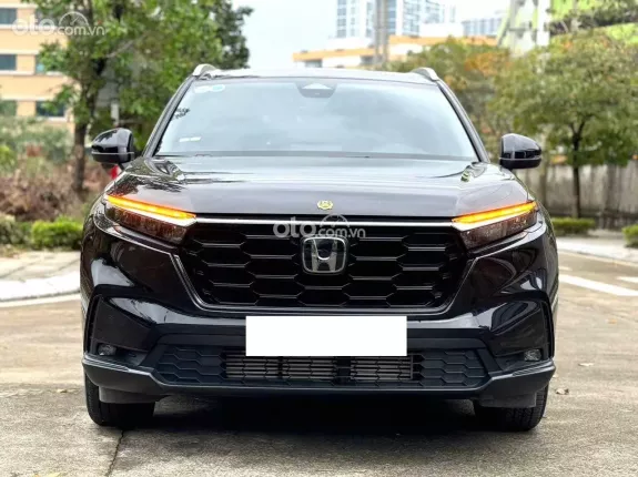 Honda CR-V 1.5 L 2023 - Xe chạy 6000km