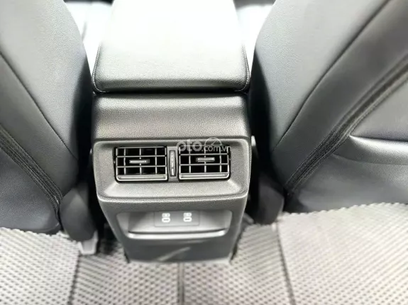 Honda CR-V 1.5 L 2023 - Xe chạy 6000km