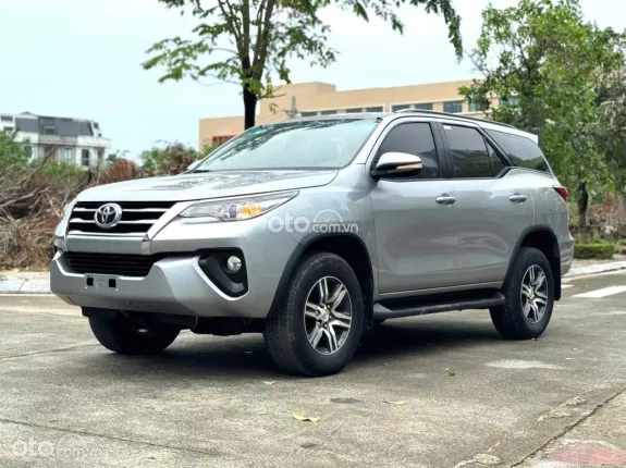 Toyota Fortuner 2.4 MT 4x2 2017 - Hỗ trợ sang tên, hỗ trợ bank cho khách hàng