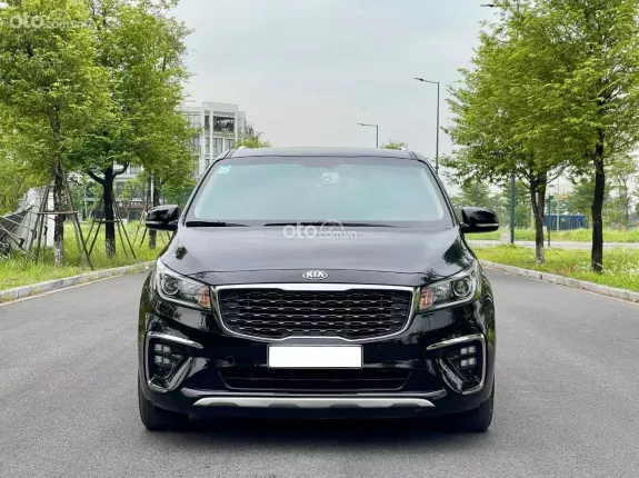 Kia Sedona 2.2 DAT 2019 - Salon xin được chào bán chiếc xe