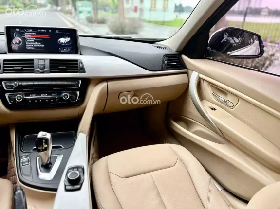 BMW 520i 2015 - Xe đẹp, siêu lướt, model 2016, giá tốt sang tên ngay