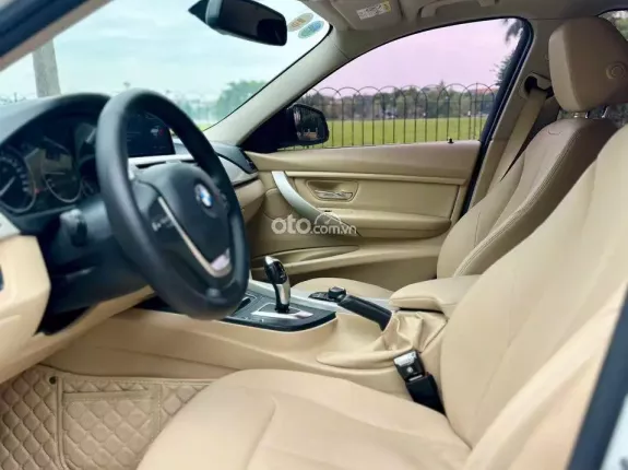 BMW 520i 2015 - Xe đẹp, siêu lướt, model 2016, giá tốt sang tên ngay