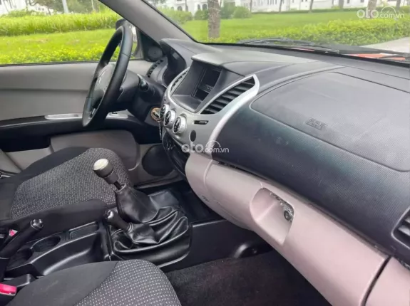 Mitsubishi Triton GLS 2011 - Giá 250tr