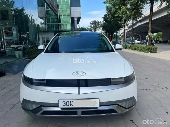 Hyundai Ioniq 2024 - Mới 99% còn nguyên nilon