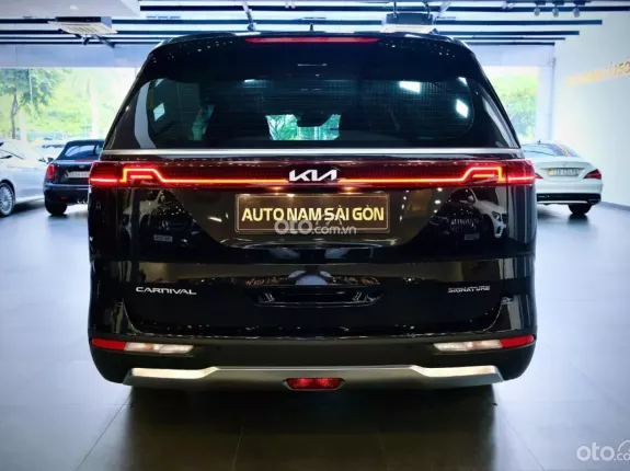 Kia Carnival 2.2D Signature 2022 - Siêu lướt có hỗ trợ bank
