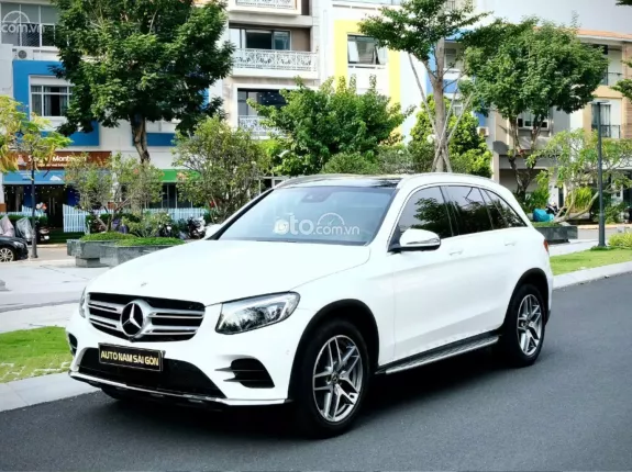 Mercedes-Benz GLC 300 2019 - Một chủ từ đầu, Bảo dưỡng Full hãng