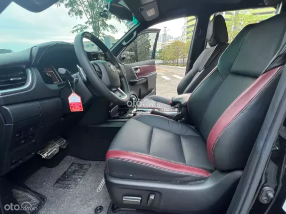 Toyota Fortuner 2.4 AT 4x2 Legender 2022 - Cam kết bằng văn bản xe không đâm đụng, ngập nước