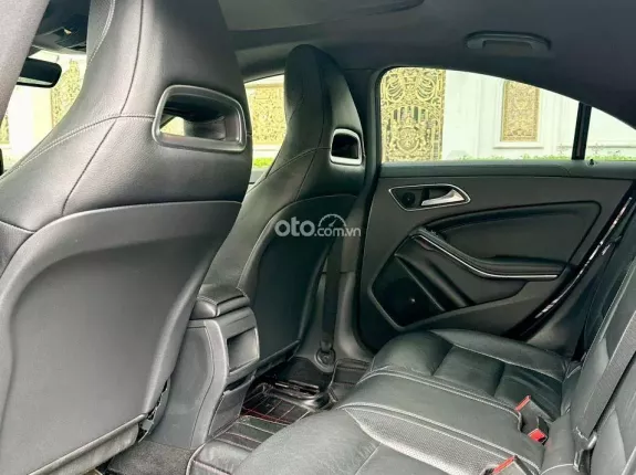 Mercedes-Benz CLA 250 4Matic 2014 - Xe đẹp, full lịch sử hãng, giá tốt sang tên đủ hồ sơ giấy tờ