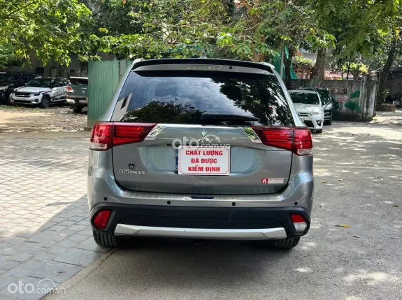 Mitsubishi Outlander 2.0 CVT 2019 - MITSUBISHI OUTLANDER 2.0AT sx - đời 2019