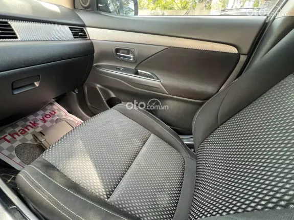Mitsubishi Outlander 2.0 CVT 2019 - MITSUBISHI OUTLANDER 2.0AT sx - đời 2019