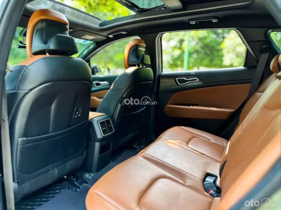Kia Sportage 2022 - Giá 880 triệu