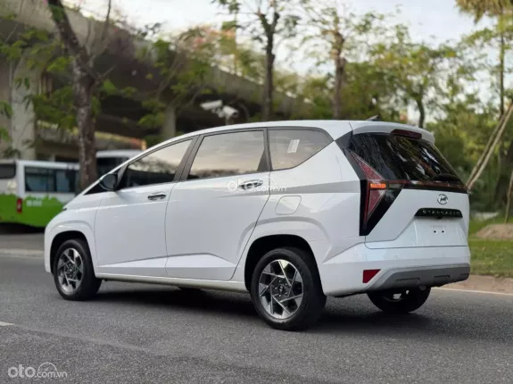 Hyundai Stargazer 1.5 AT Đặc biệt 2022 - Giá 525tr
