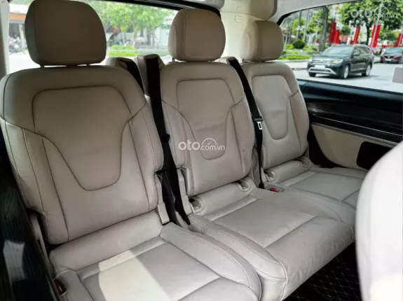 Mercedes-Benz V250 Luxury 2021 - Giá 2 tỷ 59tr