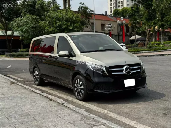 Mercedes-Benz V250 Luxury 2021 - Giá 2 tỷ 59tr