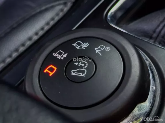 Ford Explorer 2.3L Ecoboost 2018 - Giá 1 tỷ 68tr