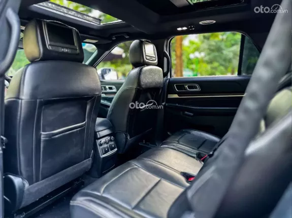 Ford Explorer 2.3L Ecoboost 2018 - Giá 1 tỷ 68tr