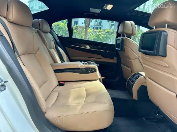 BMW 740i 2008 - Giá 628tr