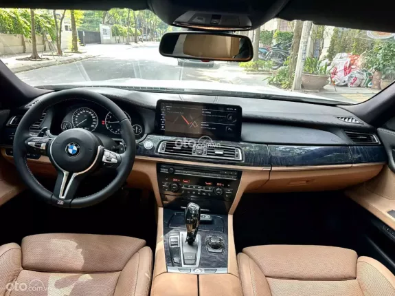 BMW 740i 2008 - Giá 628tr