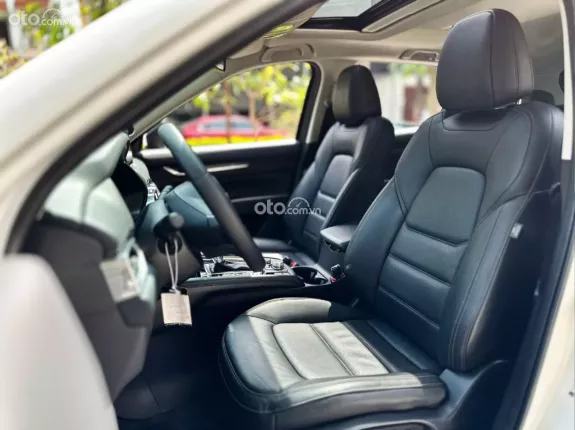 Mazda CX-5 2.0 Premium 2022 - Giá 795tr