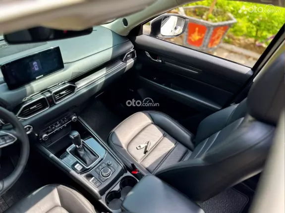 Mazda CX-5 2.0 Premium 2022 - Giá 795tr