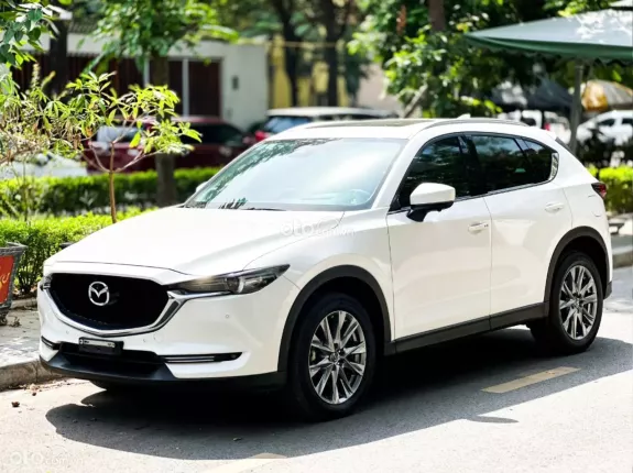 Mazda CX-5 2.0 Premium 2022 - Giá 795tr