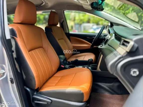 Toyota Innova 2.0G 2016 - Giá 486tr