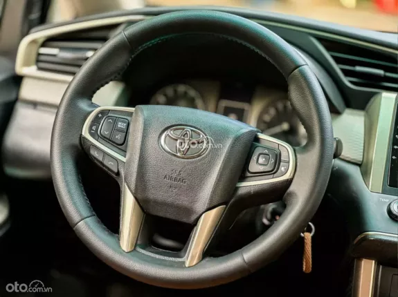 Toyota Innova 2.0G 2016 - Giá 486tr