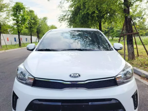 Kia Soluto 2020 - Phân khúc 300tr thì không nên bỏ lỡ e này, form dáng lẫn nội thất đều đẹp