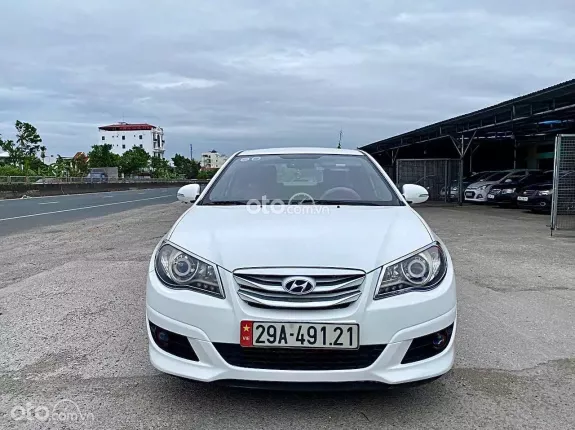 Hyundai Avante 1.6 MT 2011 - Xe gia đình 1 chủ từ đầu sử dụng không khoan đục taxi