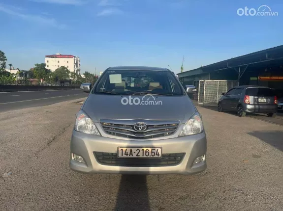 Toyota Innova 2.0V 2009 - Xe đi cực ít, nội thất + ngoại thất như mới